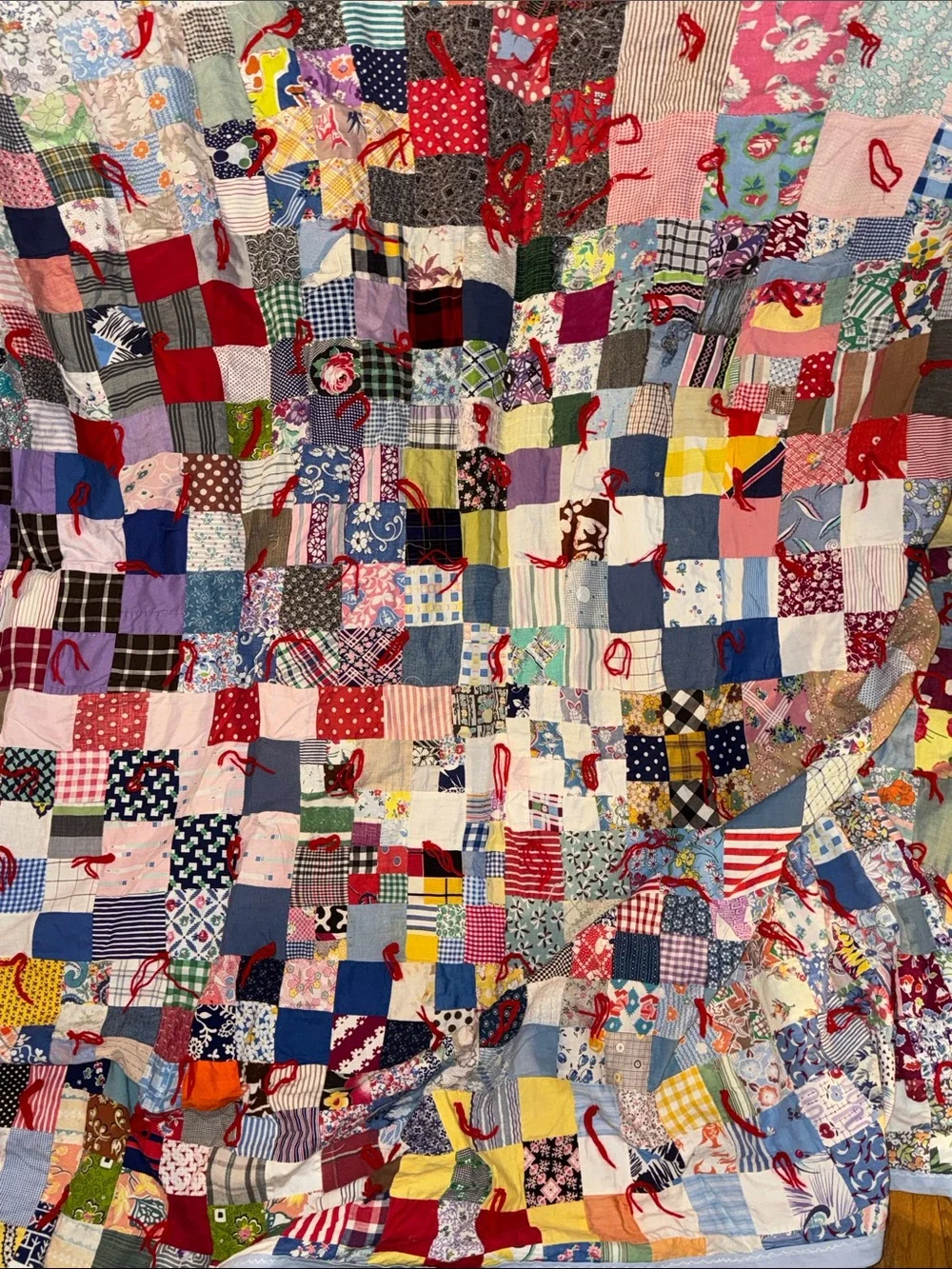 VTG CUSTOM MADE HANDMADE HAND STITCHED ONE OF A KIND GRANDMOTHER QUILT BLANKET